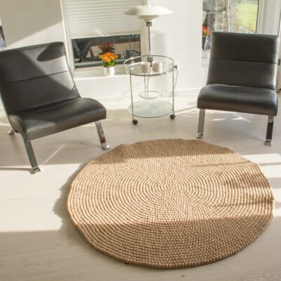 sandfarvet nepalesisk kugletæppe