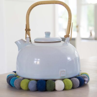 bordskåner og te kande