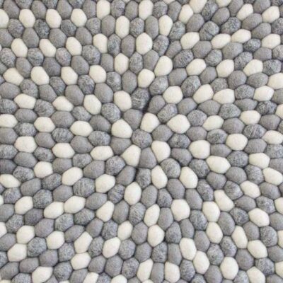 grå kugletæppe